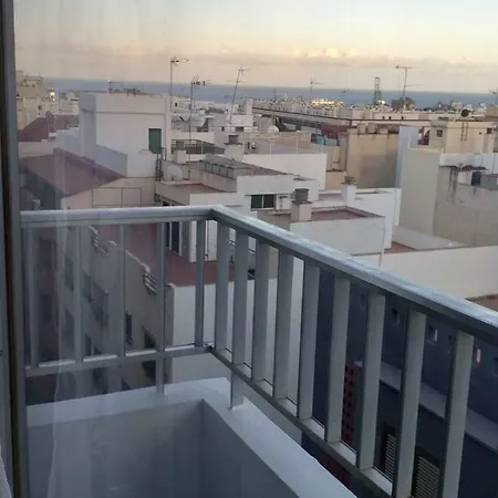 Atico Con Terraza, Vistas Al Mar Y Ciudad Santa-Cruz de Ténérife